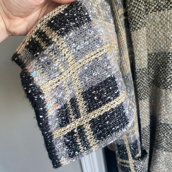 NWT Democracy Reversible Plaid Open Front Knit Sweater Cardigan Women'-Size L - Picture 3 of 8